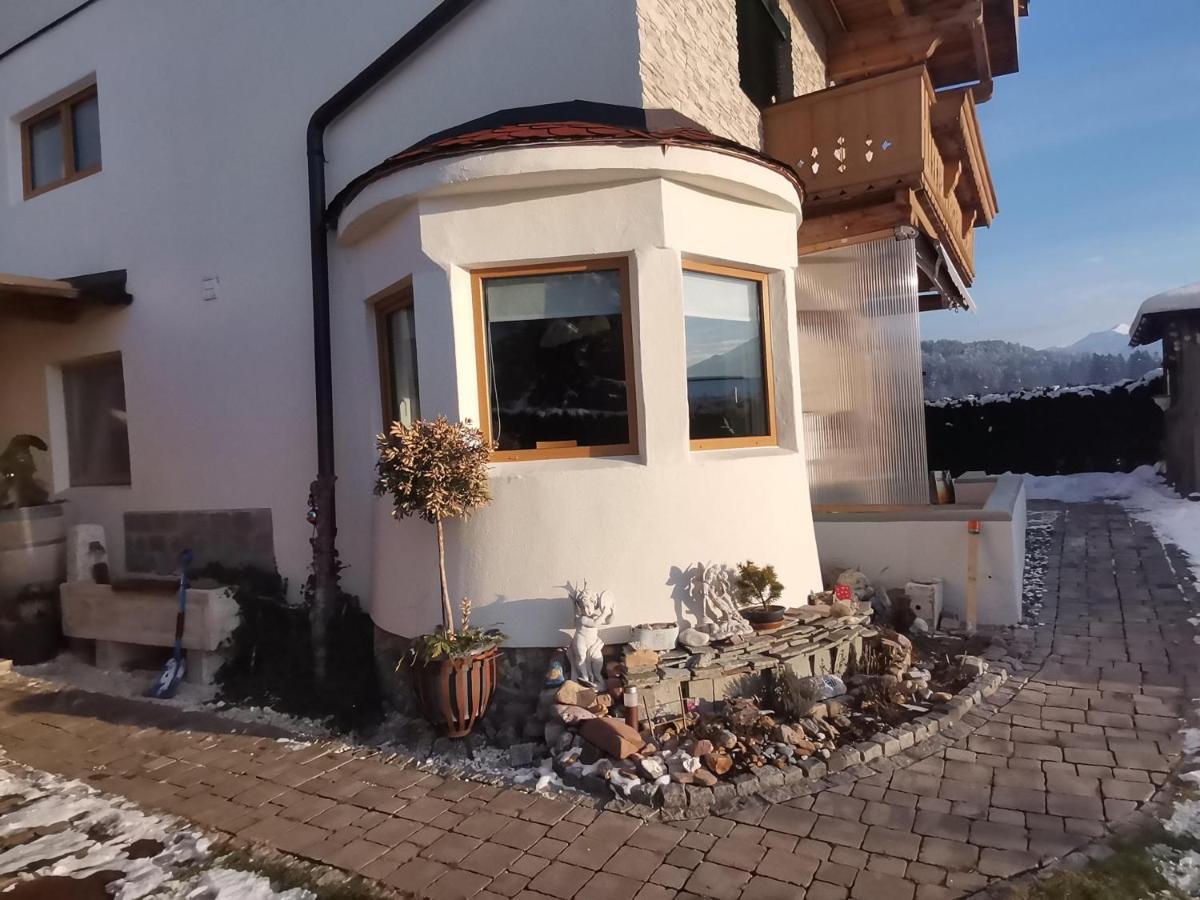 Ferienwohnung Konrad 부첸 외부 사진